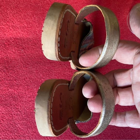 RIA Sz 38 Sequin Peacock Colourway Avarca Made ln Spain Menorca Leather Sandals - Picture 12 of 12